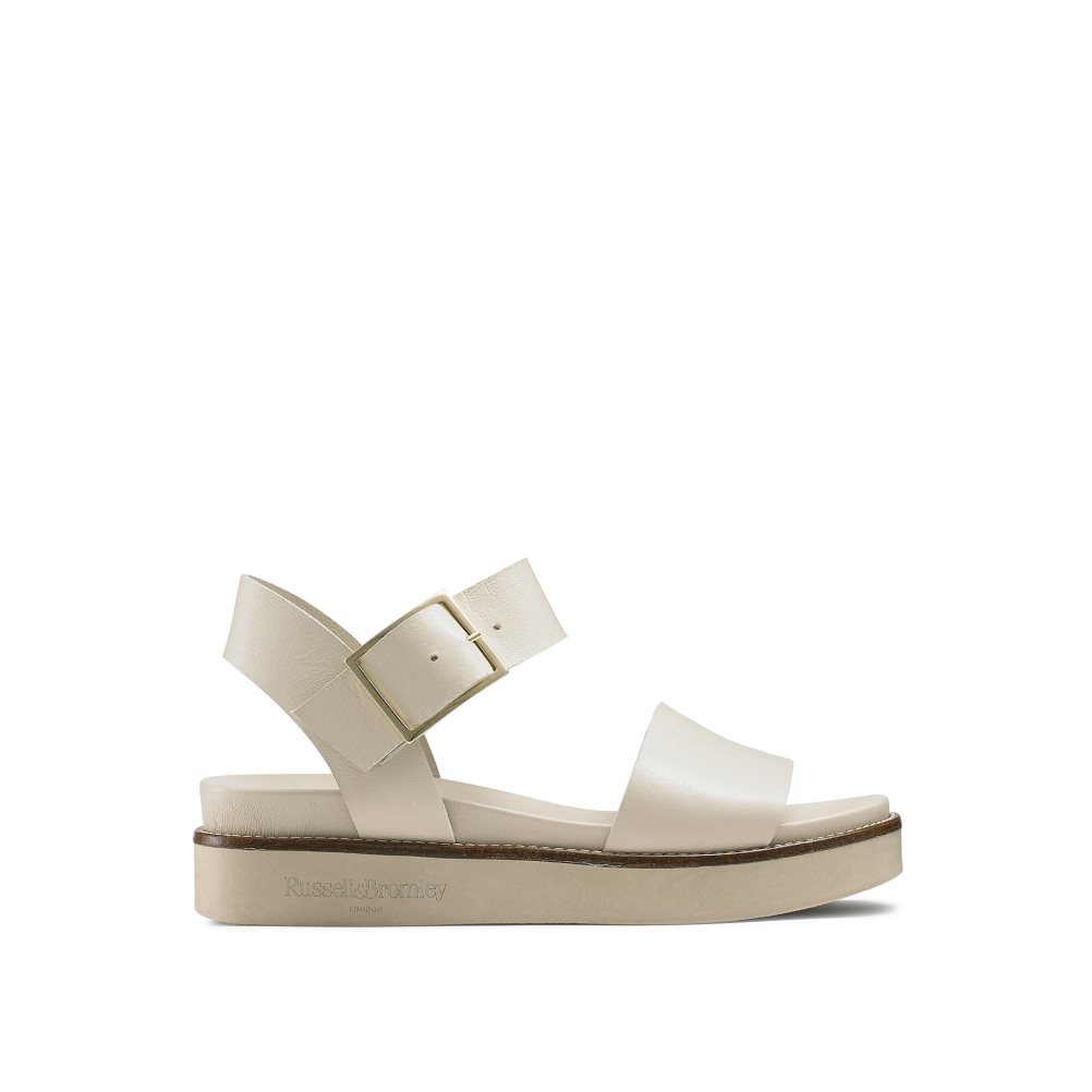 Russell And Bromley Boston Sports Flate Sandaler Dame Pisket Krem | 619EQOMR