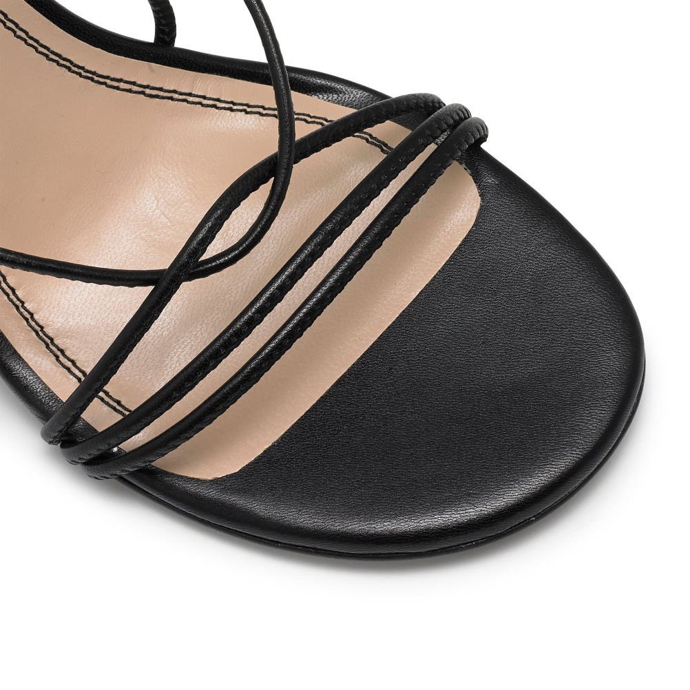 Russell And Bromley Dragon Strappy Round Tå Sandaler med Hæl Dame Svarte | 614LASWM