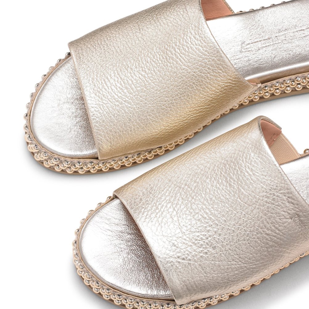 Russell And Bromley Moneypot Flate Sandaler Dame Gull | 564FVAID