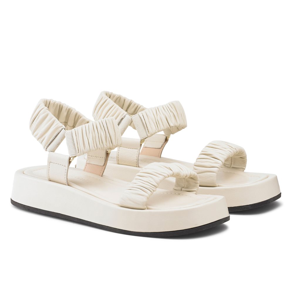 Russell And Bromley Scrunch Up Ruched Two Part Flate Sandaler Dame Pisket Krem | 075NRUKJ